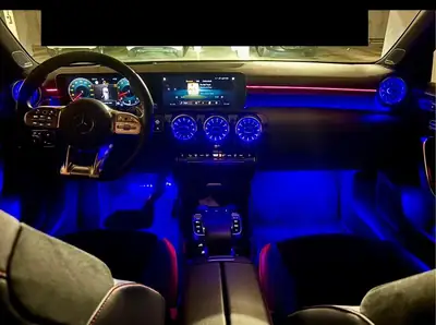 Mercedes-AMG A 35 4MATIC — Compacte haute performance, 306 ch et seulement 40 000 km — Miniatura 13