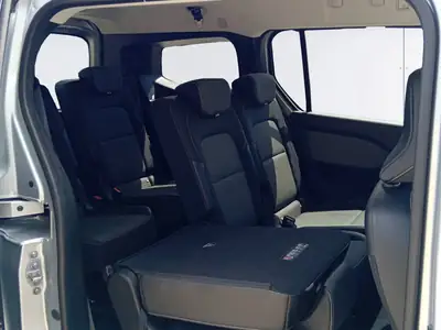 Renault Grand Kangoo Combi 1.3 TCe 130 — 7 places, faible kilométrage, garantie usine — Miniatura 16