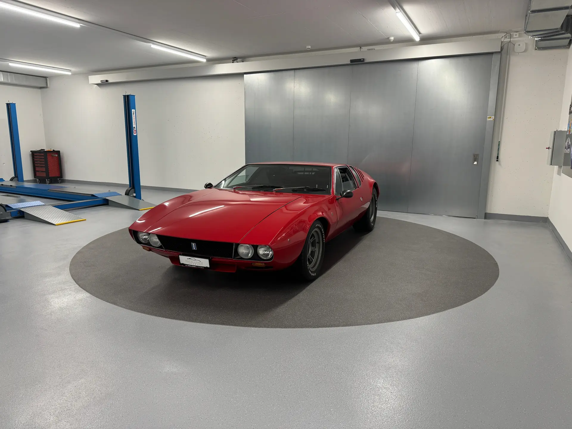De Tomaso Mangusta 1969 — Légendaire coupé sport italien, 1 of 401, état exceptionnel