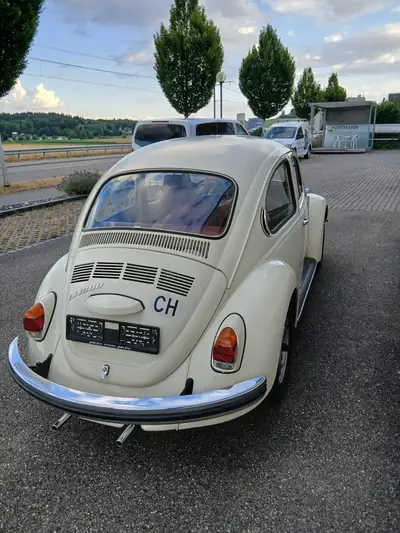 VW Käfer 1972 — L'icône intemporelle, boîte longue, kilométrage modéré — interni