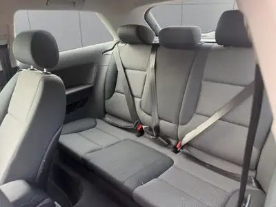 Audi A3 1.6 Ambiente 2004 — Berline compacte automatique, entretien impeccable — Miniature 13