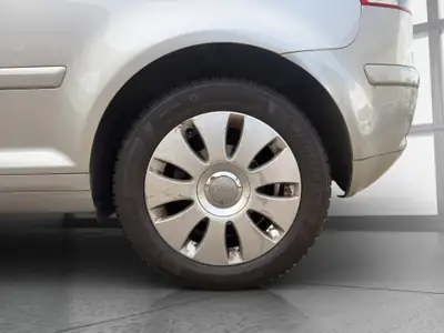 Audi A3 1.6 Ambiente 2004 — Berline compacte automatique, entretien impeccable — Miniature 16