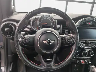 MINI Cooper S Steptronic — Citadine dynamique automatique, entretien exemplaire — Miniature 10