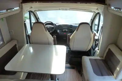 Fiat Ducato Wohnmobil — Camping-car diesel 2015, 53'000 km, sans sinistre — fianco