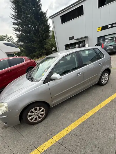 VW Polo 2007 — Citadine fiable et économique, sans accident — vista esterna