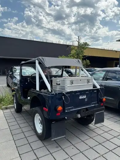 Jeep CJ-5 1970 — Légende du 4x4 cabriolet, véhicule vétéran impeccable — détail