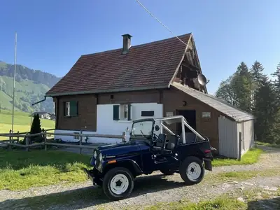 Jeep CJ-5 1970 — Légende du 4x4 cabriolet, véhicule vétéran impeccable — intérieur