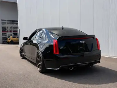 Cadillac ATS-V 3.6 BiTurbo 470 ch — Berline sportive américaine, impeccable et performante — interni