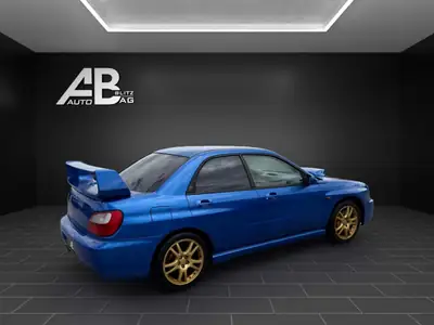 Subaru Impreza 2.0 Turbo WRX STI — Berline haute performance 4WD, 265 ch légendaires — tableau de bord