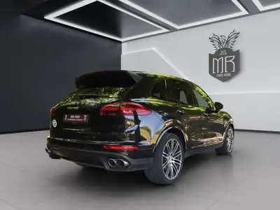 Porsche Cayenne S E-Hybrid Platinum Edition — SUV rechargeable haute performance, 52'000 km — interior