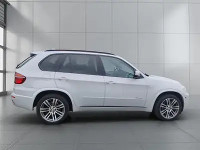 BMW X5 xDrive 50i Steptronic — SUV premium 7 places, entretien impeccable — Miniature 8