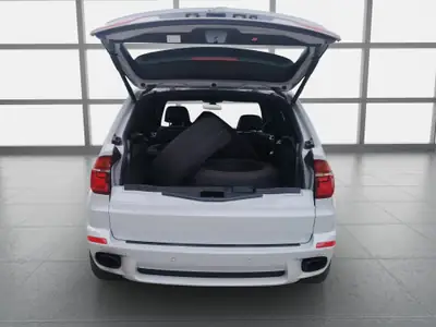 BMW X5 xDrive 50i Steptronic — SUV premium 7 places, entretien impeccable — Miniature 13