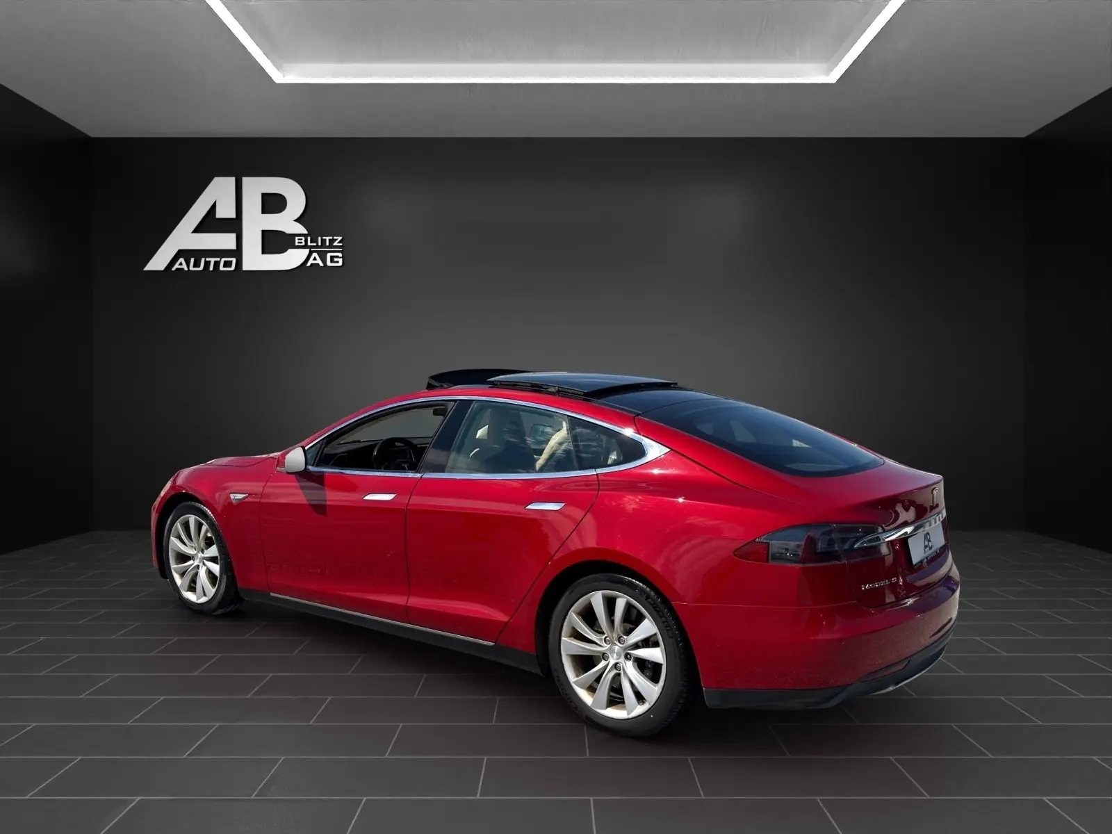 Tesla Model S 2015 occasion Hunzenschwil — 3