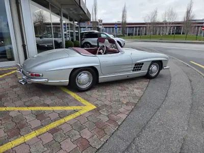 Mercedes-Benz 300 SL Roadster 1961 — Légende automobile, 20 800 km seulement — tableau de bord