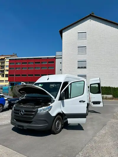 Mercedes-Benz Sprinter 2.2 CDI 143 — Van professionnel fiable, 228'650 km — Miniature 7