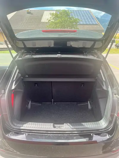 SKODA FABIA 1.0 MPI — Citadine fiable, faible kilométrage et garantie constructeur — Miniature 7
