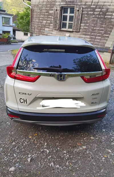 Honda CR-V 2.0 i-MMD Elegance 4WD — SUV hybride performant, 90'900 km seulement — arrière