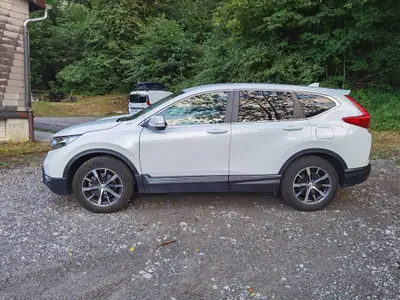 Honda CR-V 2.0 i-MMD Elegance 4WD — SUV hybride performant, 90'900 km seulement — côté