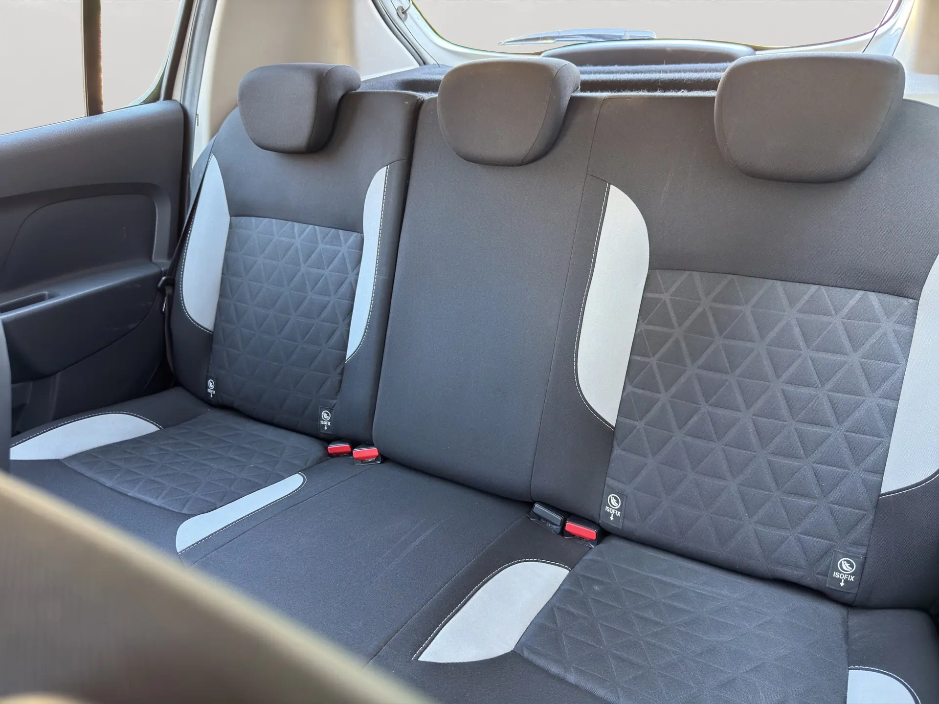 Dacia Sandero 2016 occasion Meyrin — 4