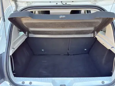 Dacia Sandero TCe 90 Stepway Lauréate — Citadine polyvalente, entretien à jour et sans sinistre — Miniature 14