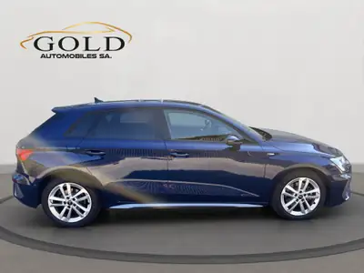 Audi A3 Sportback 35 TFSI S line — Hybride léger, design affûté, 23 700 km — Miniature 13