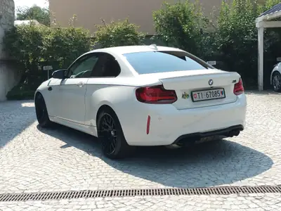 BMW M2 Competition 2020 — Coupé sportif 410 ch, kilométrage maîtrisé — Seitenansicht