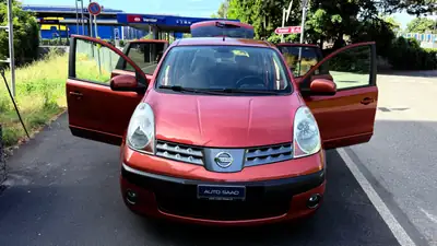 Nissan Note 1.6 Tekna — Monospace compact fiable, entretien économique — Miniature 13