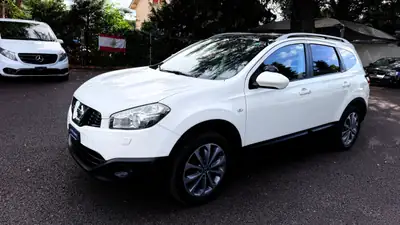 Nissan Qashqai +2 2.0 4WD — SUV 7 places robuste, traction intégrale, sans accident — côté