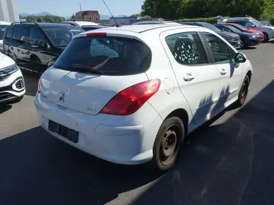 Peugeot 308 1.6 VTi Sport — Berline compacte fiable, 155 400 km, sans sinistre — arrière