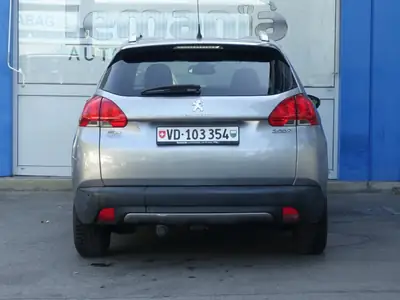 Peugeot 2008 1.2 PureTech Féline — SUV compact robuste, 121'000 km, boîte auto — Miniature 8