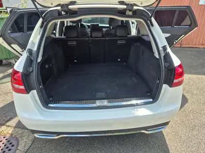 Mercedes-Benz C 220 BlueTec — Break diesel efficace, 125'000 km, sans sinistre — Heckansicht