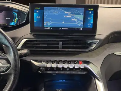 Peugeot 3008 225e Hybrid² GT — SUV hybride performant, 76'590 km seulement — Detail