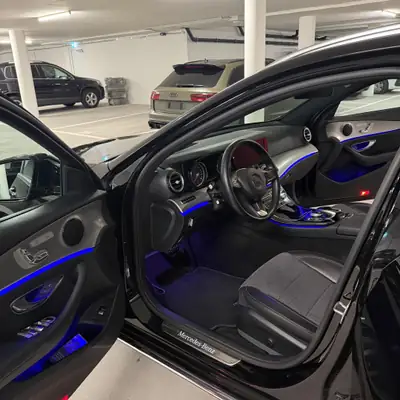 Mercedes-Benz E 200 Avantgarde — Break élégant, 50 000 km, équipement premium — cruscotto