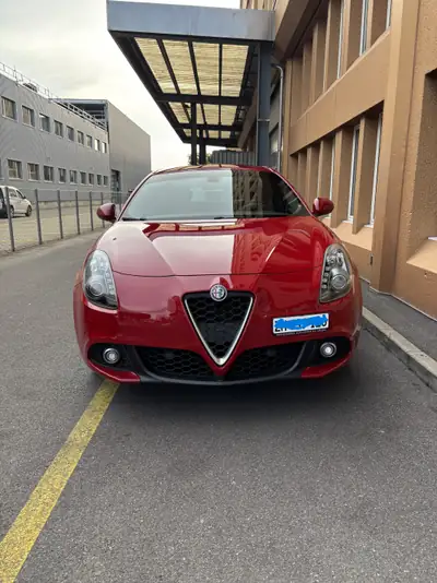 Alfa Romeo Giulietta 1.4 TB 150 ch — Sportivité italienne, kilométrage modéré — Seitenansicht