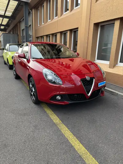 Alfa Romeo Giulietta 1.4 TB 150 ch — Sportivité italienne, kilométrage modéré — Außenansicht
