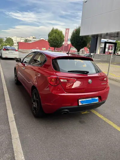 Alfa Romeo Giulietta 1.4 TB 150 ch — Sportivité italienne, kilométrage modéré — Armaturenbrett