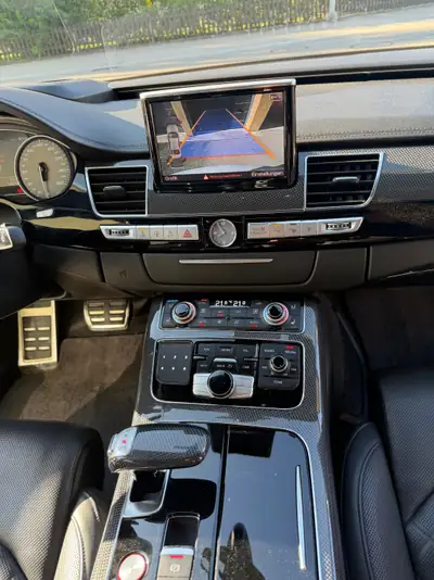 Audi S8 4.0 V8 TFSI Quattro — Berline de luxe haute performance, 127'000 km — Thumbnail 15