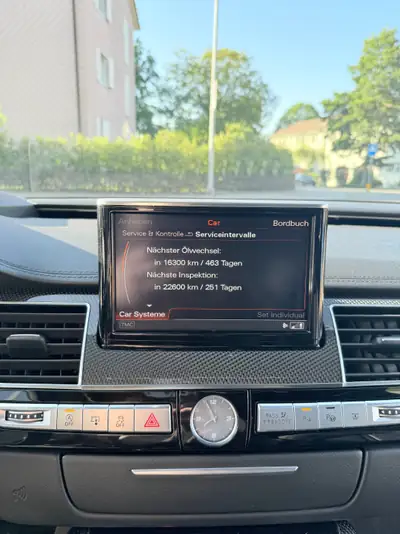 Audi S8 4.0 V8 TFSI Quattro — Berline de luxe haute performance, 127'000 km — Thumbnail 20