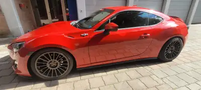 Toyota GT 86 — Coupé sportif 2013, 273 ch et transmission manuelle — Seitenansicht