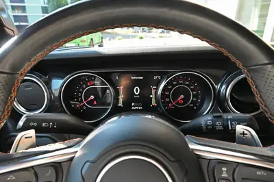 Jeep Wrangler Rubicon 392 — Le V8 HEMI 6.4L ultime pour les aventuriers — Miniature 14