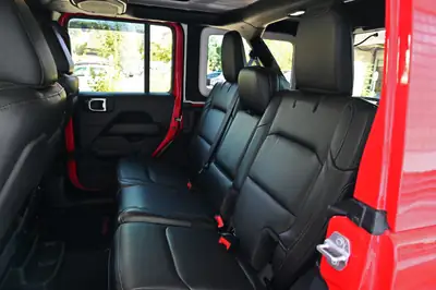Jeep Wrangler Rubicon 392 — Le V8 HEMI 6.4L ultime pour les aventuriers — Miniature 19