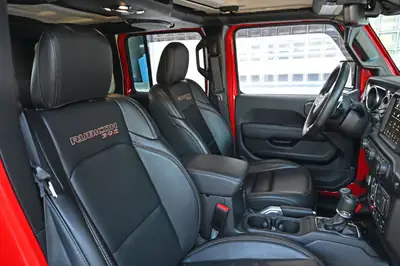 Jeep Wrangler Rubicon 392 — Le V8 HEMI 6.4L ultime pour les aventuriers — Miniature 24