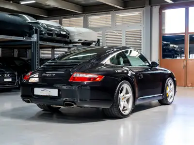 Porsche 911 Targa 4 2007 — Cabriolet légendaire, 38'000 km seulement, freins céramique PCCB — Detail