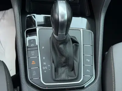 VW Golf Sportsvan 1.4 TSI Allstar — Monospace pratique, moteur turbo performant — Miniatur 24