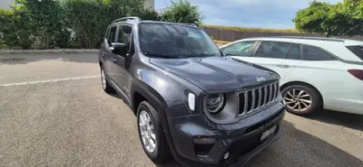 Jeep Renegade 1.5 Turbo Swiss Limited — SUV compact hybride, entretien réduit — Außenansicht