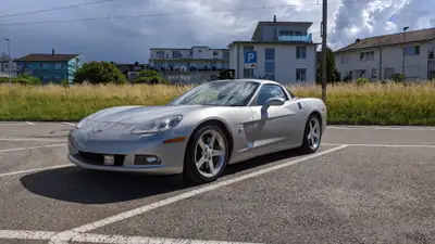 Chevrolet Corvette 6.0 V8 — Légendaire muscle car, 404 ch purs, kilométrage modéré — Außenansicht