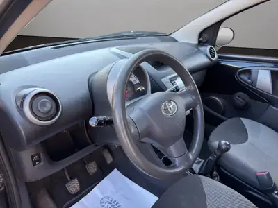 Toyota Aygo 1.0 VVT-i Luna 2014 — Citadine fiable, sans accident, prête à l'emploi — Miniatur 10