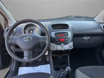 Toyota Aygo 1.0 VVT-i Luna 2014 — Citadine fiable, sans accident, prête à l'emploi — Miniatur 14