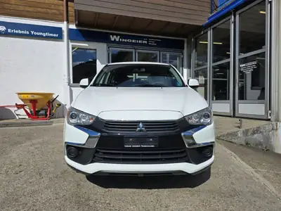 Mitsubishi ASX 1.6 DID Pure 4x4 — SUV compact diesel robuste, 170'000 km — intérieur