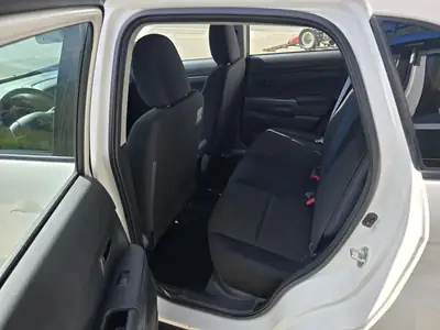 Mitsubishi ASX 1.6 DID Pure 4x4 — SUV compact diesel robuste, 170'000 km — Miniature 8